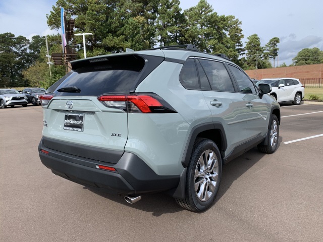 New 2021 Toyota Rav4 Xle Premium 4d Sport Utility For Sale Mc089688