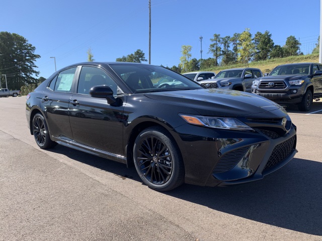 New 2020 Toyota Camry SE Nightshade 4D Sedan For Sale #LU398326 ...